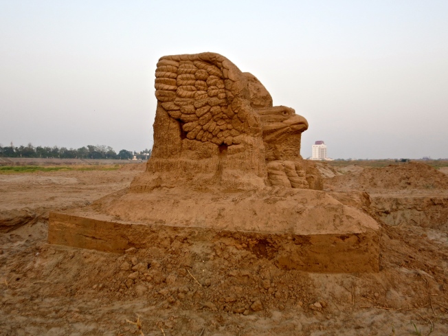 Eagle sand sculpture